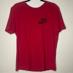 Nike Red T-Shirt Athletic Cut‎ Black Swoosh Logo Men's Large